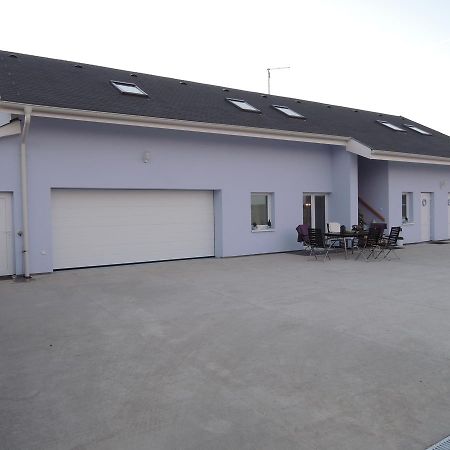 Salvo Apartment Mala Hrastice Exterior foto